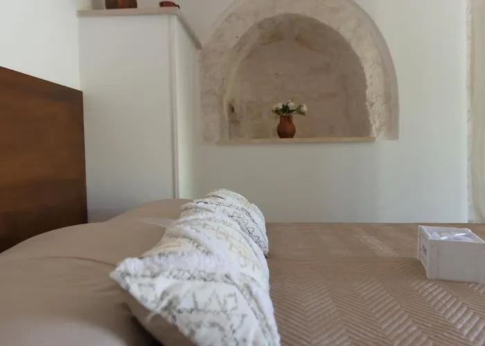 Trullo La Grande Pergola Villa