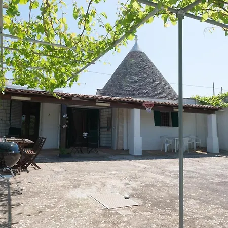 ヴィラ Trullo La Grande Pergola チステルニーノ